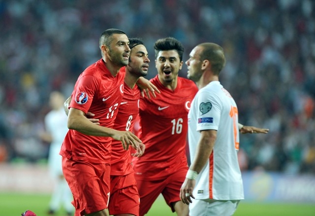 MİLLİ TAKIM KONYA'DA TARİH YAZDI:3-0 185