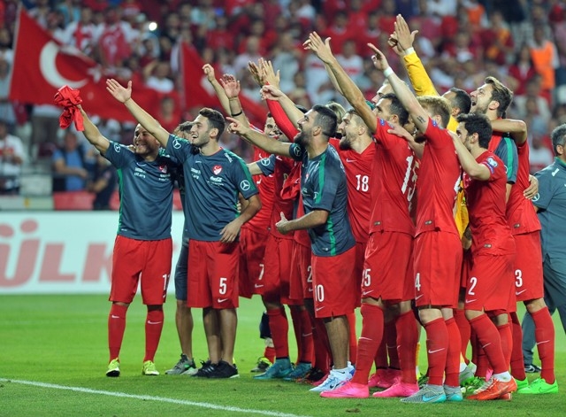 MİLLİ TAKIM KONYA'DA TARİH YAZDI:3-0 196