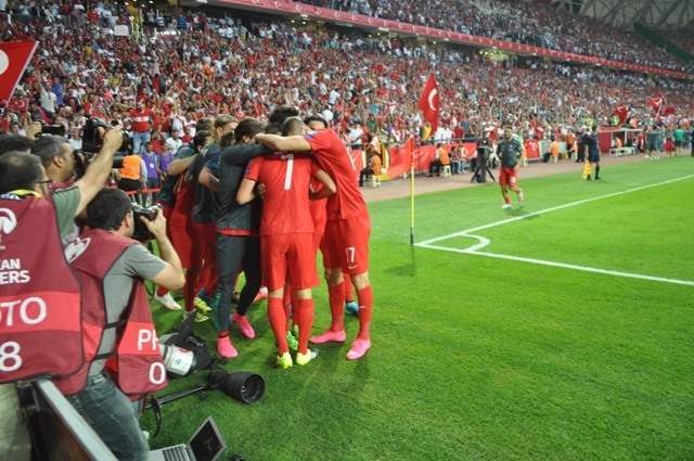 MİLLİ TAKIM KONYA'DA TARİH YAZDI:3-0 55