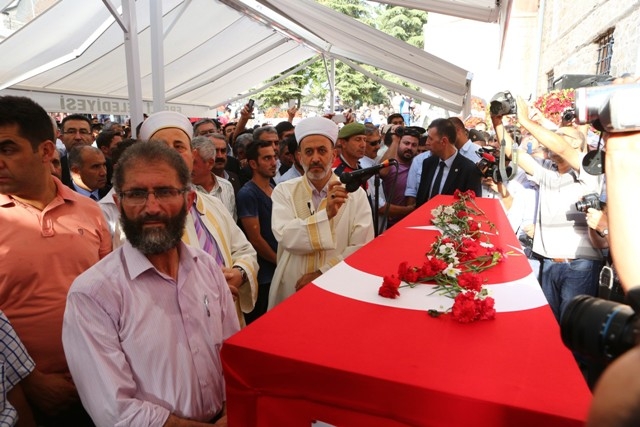 KONYA DAĞLICA ŞEHİTLERİNİ UĞURLADI 110