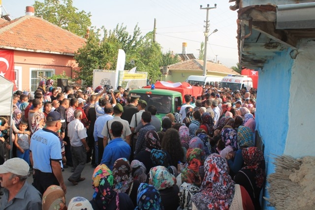 KONYA DAĞLICA ŞEHİTLERİNİ UĞURLADI 123