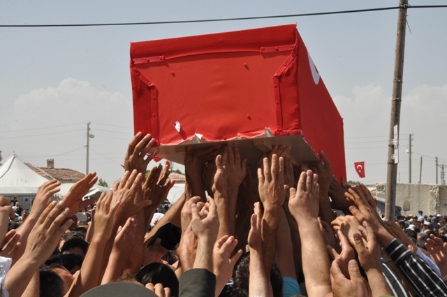 KONYA DAĞLICA ŞEHİTLERİNİ UĞURLADI 15