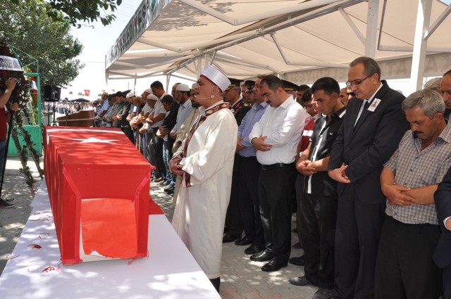 KONYA DAĞLICA ŞEHİTLERİNİ UĞURLADI 18