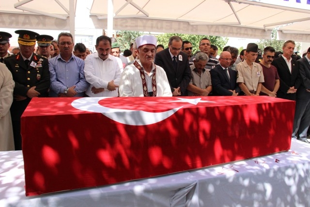KONYA DAĞLICA ŞEHİTLERİNİ UĞURLADI 31