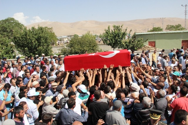 KONYA DAĞLICA ŞEHİTLERİNİ UĞURLADI 32