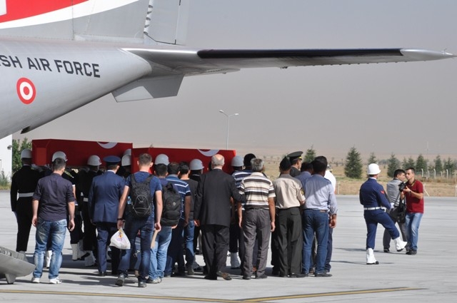 KONYA DAĞLICA ŞEHİTLERİNİ UĞURLADI 38