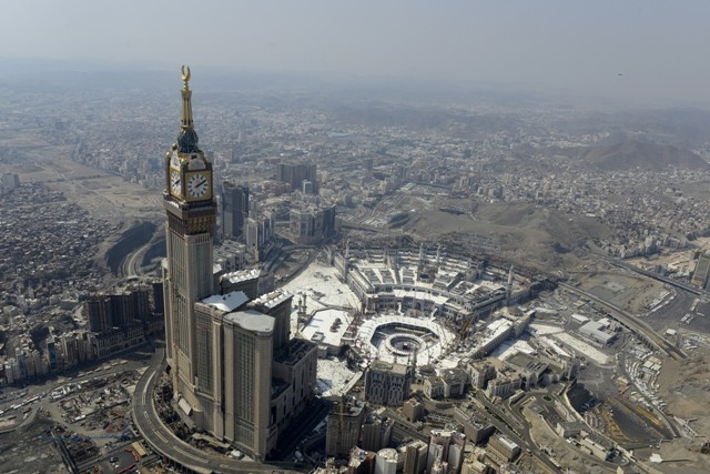 KABE HAVADAN GÖRÜNTÜLENDİ 105
