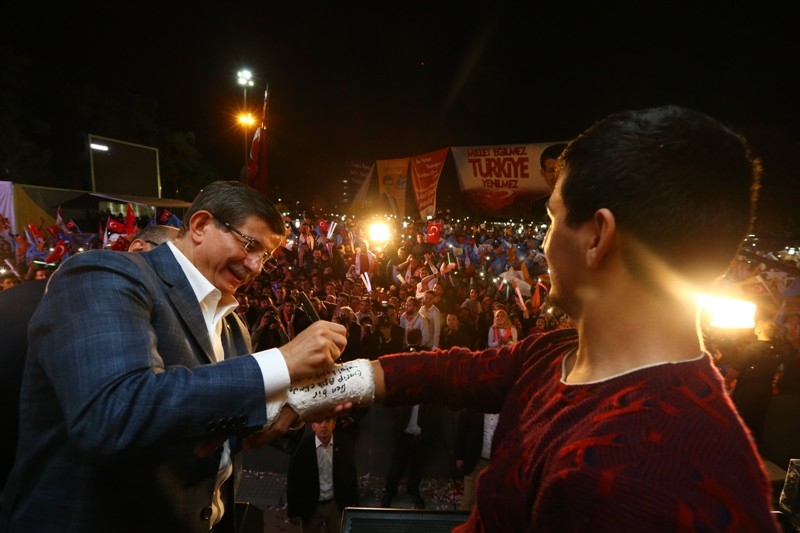O İÇİMİZDEN BİRİ... 123