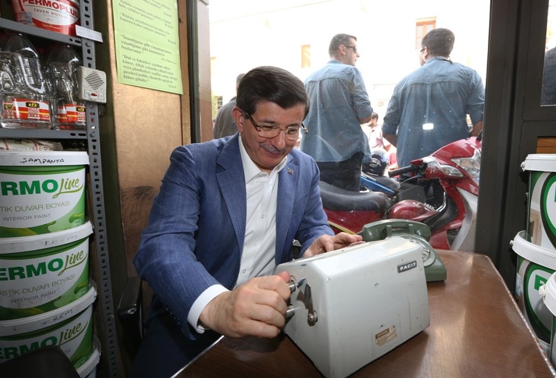 O İÇİMİZDEN BİRİ... 150