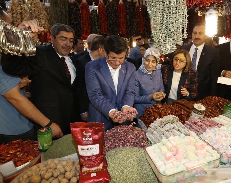 O İÇİMİZDEN BİRİ... 156