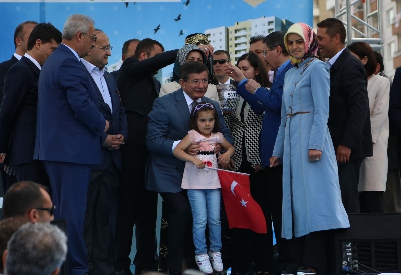 O İÇİMİZDEN BİRİ... 16