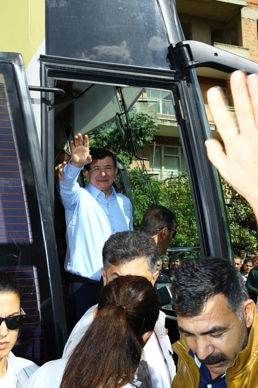 O İÇİMİZDEN BİRİ... 180