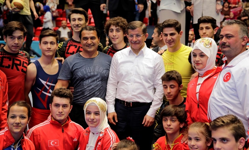 O İÇİMİZDEN BİRİ... 19