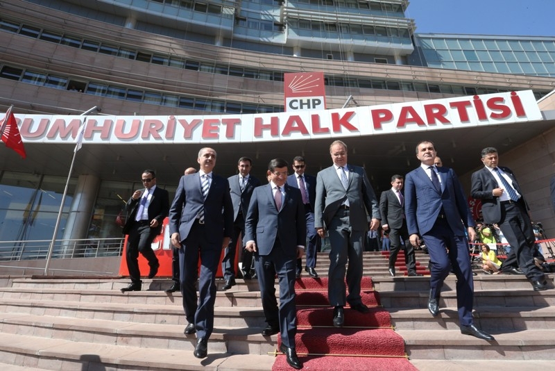 O İÇİMİZDEN BİRİ... 219