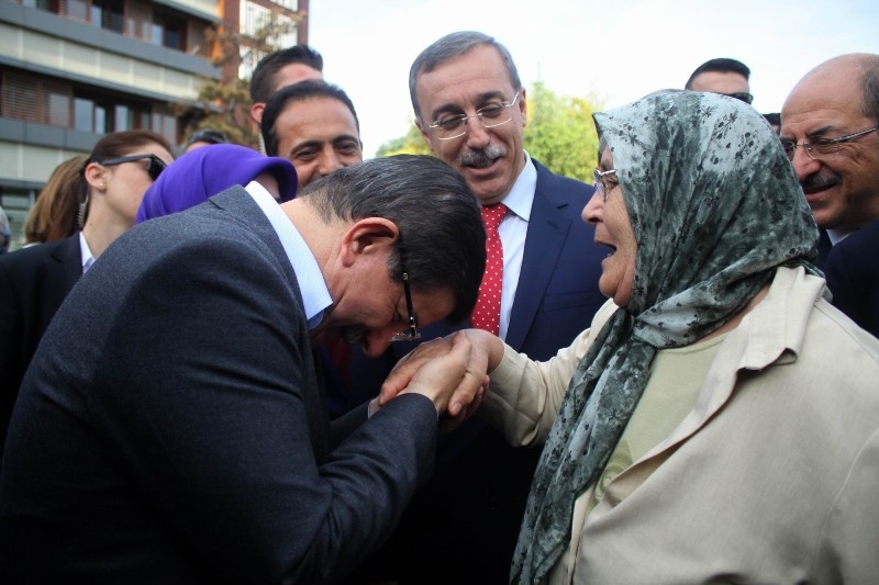 O İÇİMİZDEN BİRİ... 27