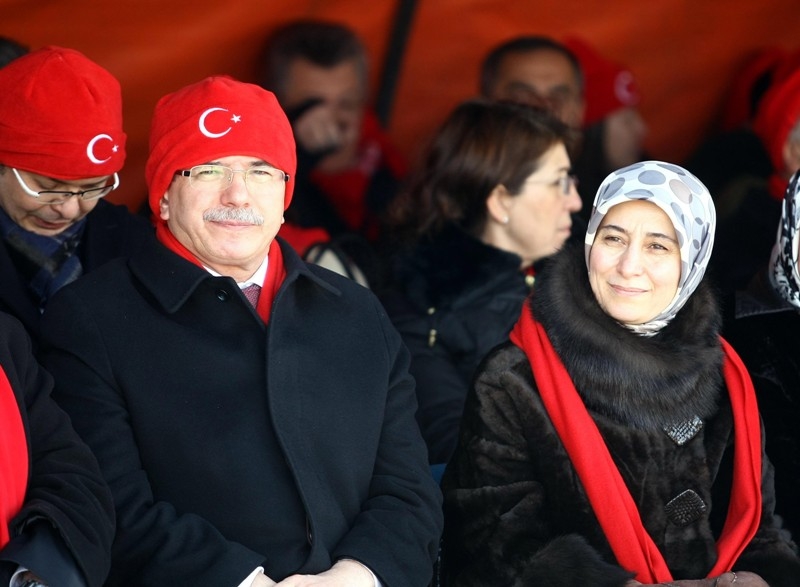 O İÇİMİZDEN BİRİ... 52