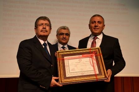 AK Parti Konya milletvekilleri mazbatalarını aldı 9