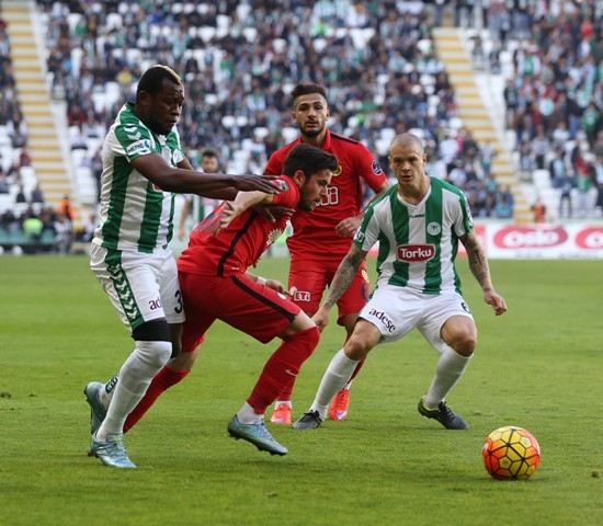 GOL DÜELLOSUNDA GALİP KONYASPOR 10