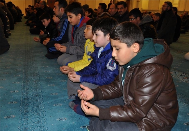 Mevlit Kandili coşkuyla idrak edildi 20