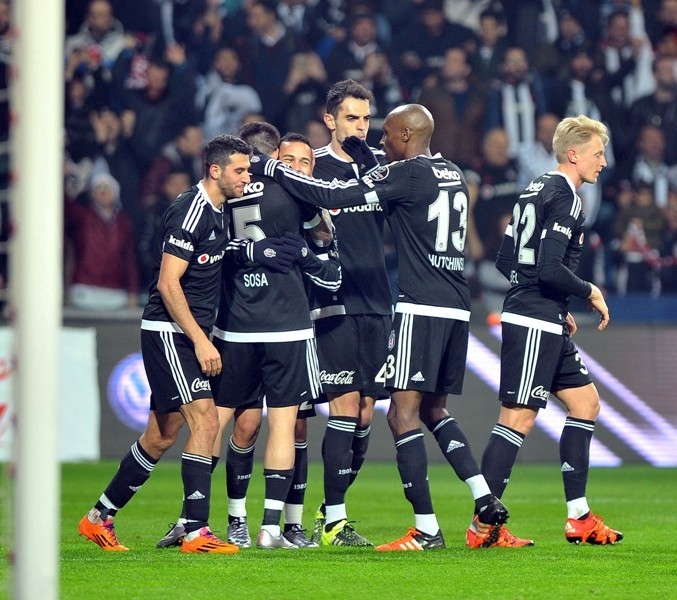Beşiktaş: 4 - Torku Konyaspor: 0 38