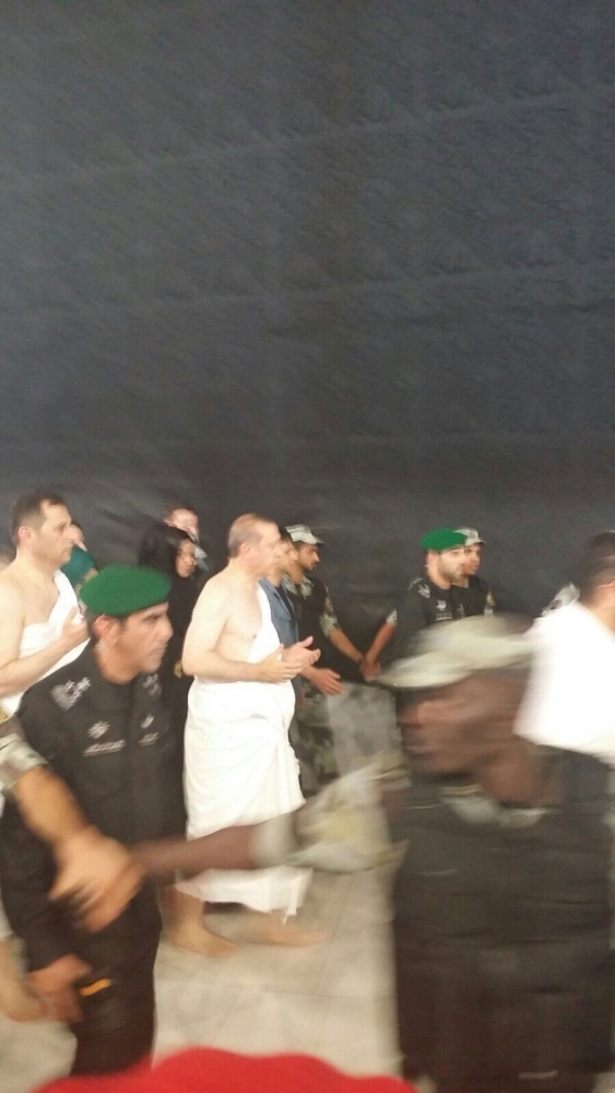 Cumhurbaşkanı Erdoğan umre yaptı 2