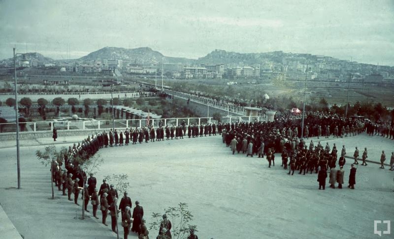 Atatürk’ün naaşının orjinal nakil fotoğrafları 9