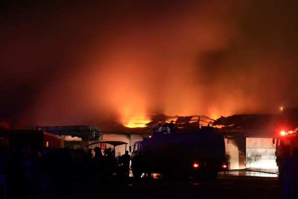 Deprem yardımları böyle kül oldu 2