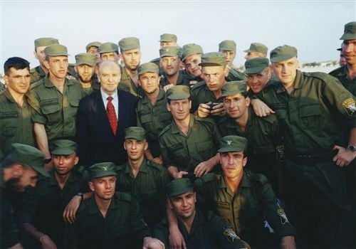 Fotoğraflarla Aliya İzzetbegoviç 10