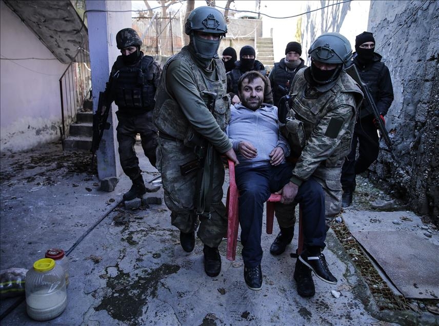 TERÖR  MAĞDURU AİLEYİ MEHMETÇİK KURTARDI 17