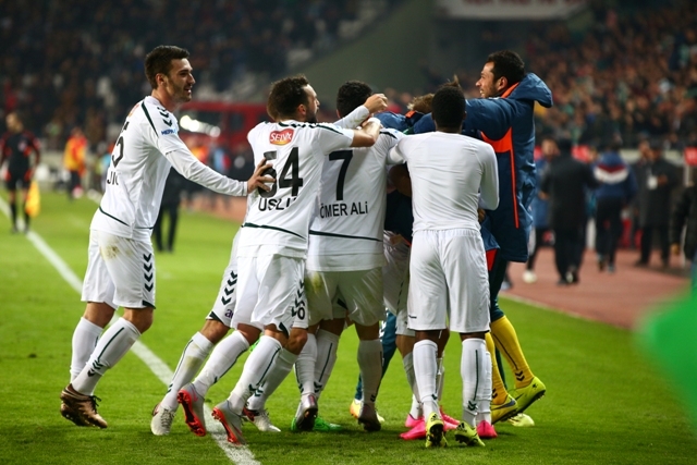 KONYASPOR KUPADA ÇEYREK FİNALDE 26