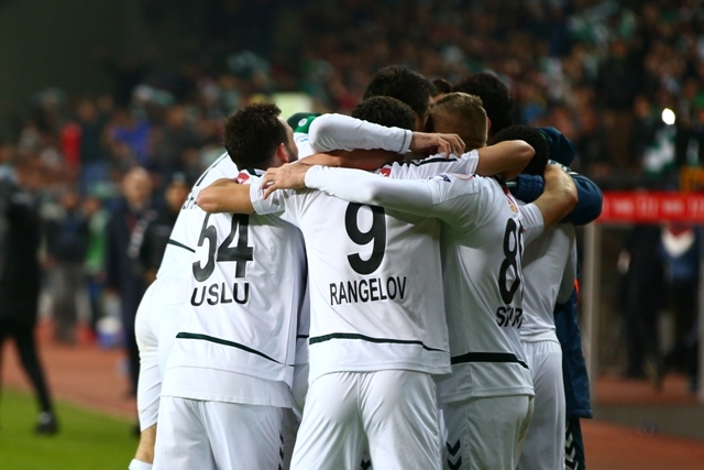 KONYASPOR KUPADA ÇEYREK FİNALDE 29