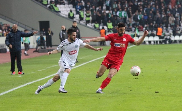 KONYASPOR KUPADA ÇEYREK FİNALDE 38