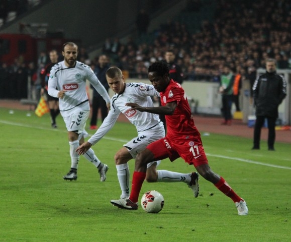 KONYASPOR KUPADA ÇEYREK FİNALDE 40