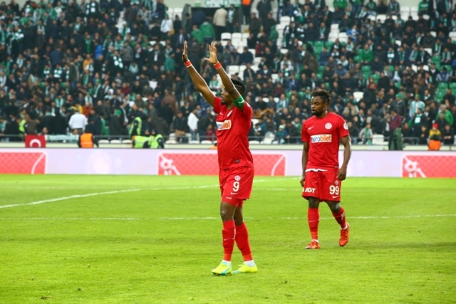 KONYASPOR KUPADA ÇEYREK FİNALDE