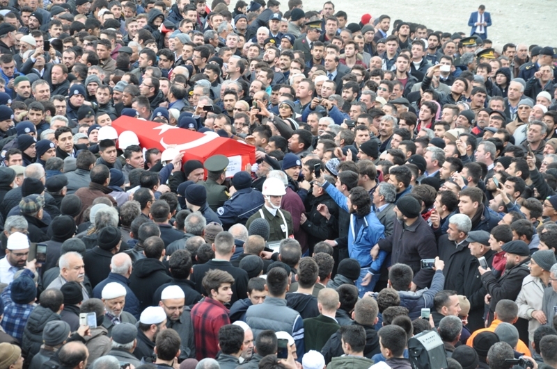 Jandarma Uzman Çavuş Nebi Arslan'a son görev 12