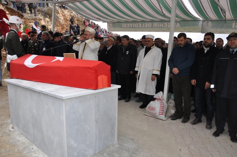Jandarma Uzman Çavuş Nebi Arslan'a son görev 19
