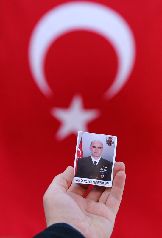 Şht. Deniz Yüzbaşı Fatih Yaşar'a son görev 12