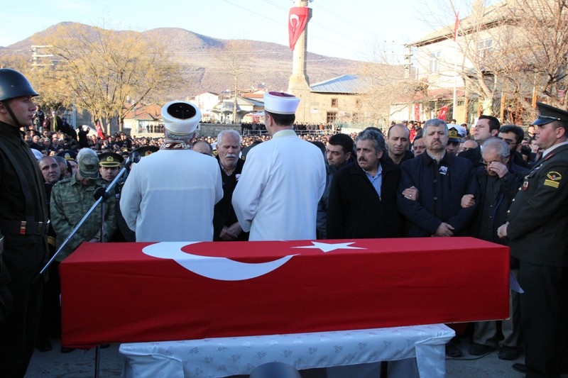 Şht. Deniz Yüzbaşı Fatih Yaşar'a son görev 53