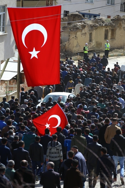 Konyalı şehit son yolculuğuna uğurlandı 11