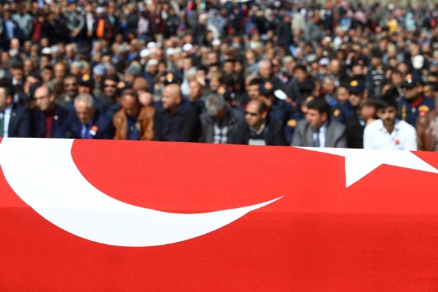 Konyalı şehit son yolculuğuna uğurlandı 13