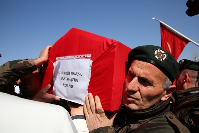 Konyalı şehit son yolculuğuna uğurlandı 16