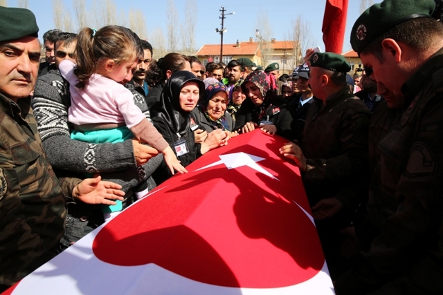 Konyalı şehit son yolculuğuna uğurlandı 24