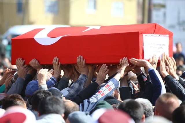 Konyalı şehit son yolculuğuna uğurlandı 3