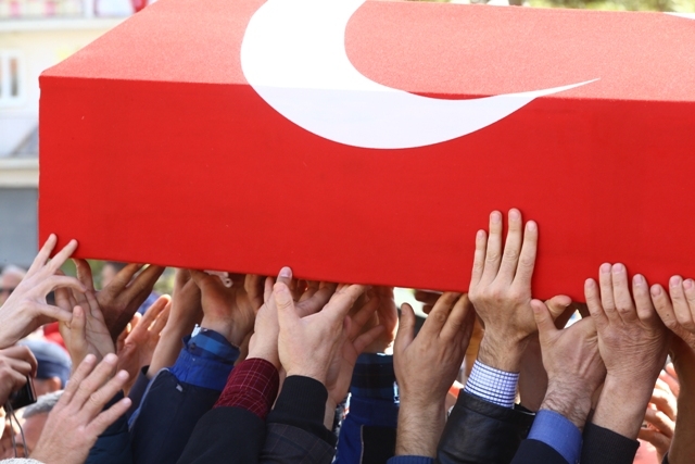Konyalı şehit son yolculuğuna uğurlandı 5