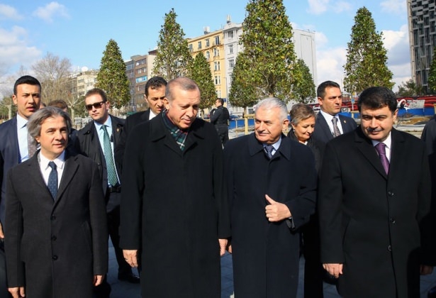 Cumhurbaşkanı Erdoğan Taksim’de 24