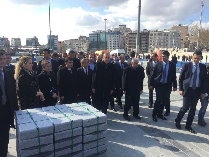 Cumhurbaşkanı Erdoğan Taksim’de 7