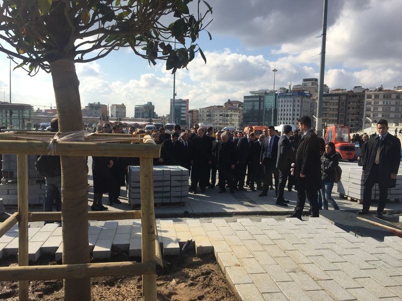 Cumhurbaşkanı Erdoğan Taksim’de 9