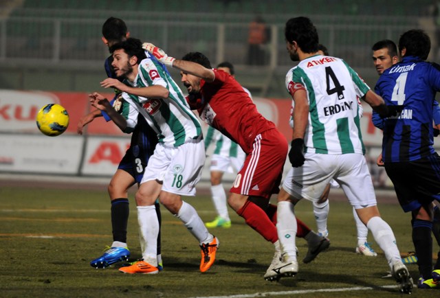 Konyaspor-G.Antep Büyükşehir Belediyespor 1-0 Sezon 2011-2012 4
