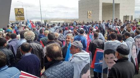 Konya'da Davutoğlu'na büyük karşılama 13