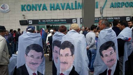 Konya'da Davutoğlu'na büyük karşılama 15